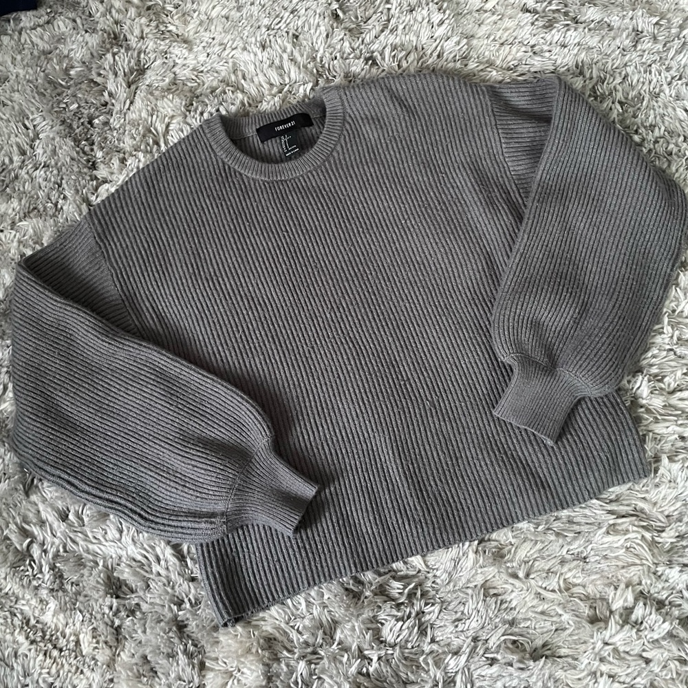 Forever 21 Knit Cropped Sweater
